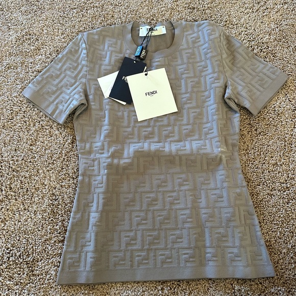Neutral Fendi Knit pullover/sweater. New with tags